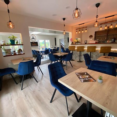 Spa & Pool Apartments Prestige Villa Ivica Marianka Luaran gambar