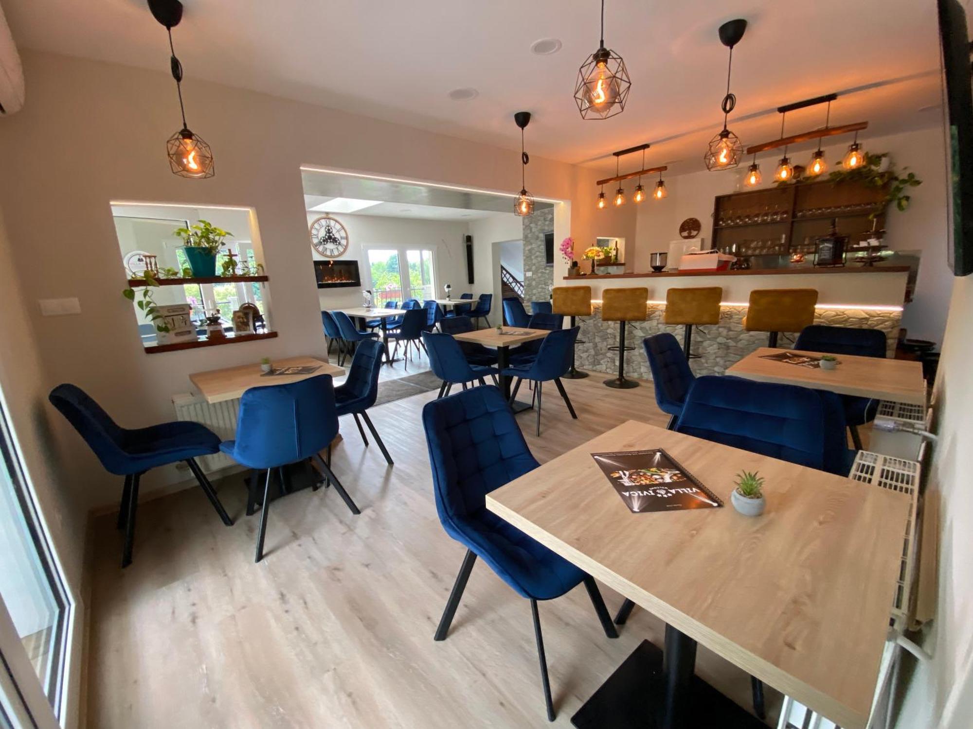 Spa & Pool Apartments Prestige Villa Ivica Marianka Luaran gambar