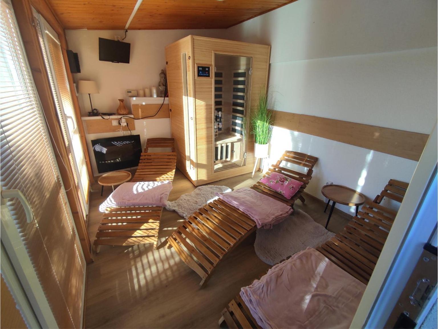 Spa & Pool Apartments Prestige Villa Ivica Marianka Luaran gambar